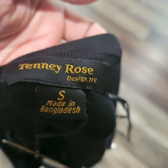 Black Button-Up Women's Sweater - Picture 9 of 13